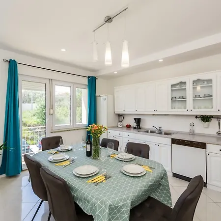 Apartmán Ema