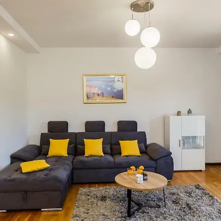 Apartmán Ema Mravince