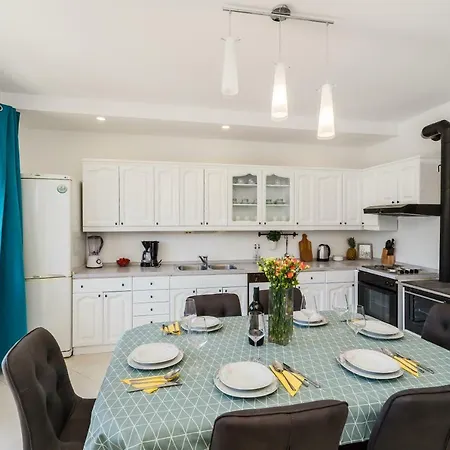 Apartmán Ema *